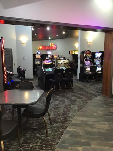 Super 8 By Wyndham Deadwood Black Hills Area Bagian luar foto