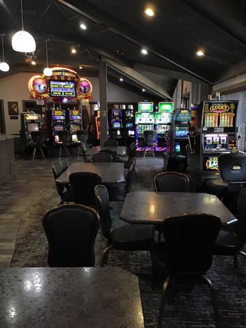 Super 8 By Wyndham Deadwood Black Hills Area Bagian luar foto